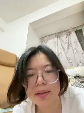 suning668 live cam on StripChat