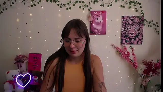 Amanda_Bright_ live cam on StripChat
