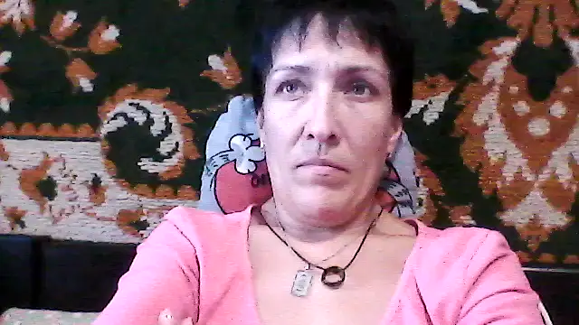 SunnyAmorre live cam on StripChat