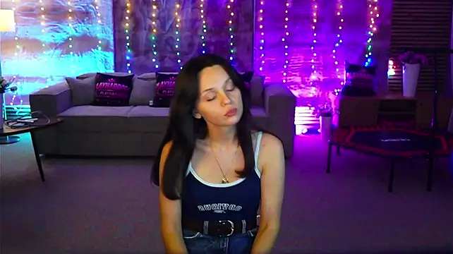 Olivia054_Sweet live cam on StripChat