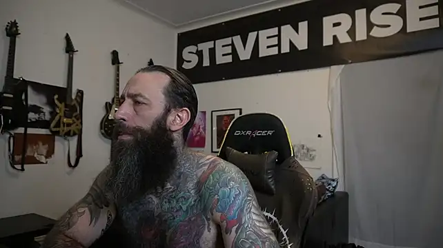 StevenRiseNYC live cam on StripChat