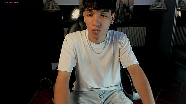 Jake_Falcon live cam on StripChat