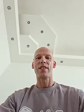 zsola01 live sex cam