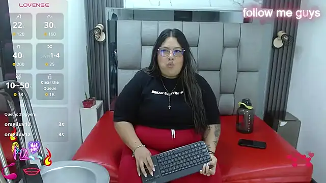 evelin_zaens live cam on StripChat