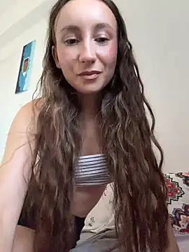 viviandaimond1 live cam on StripChat