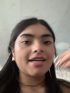 GiselOrtiz live cam on StripChat