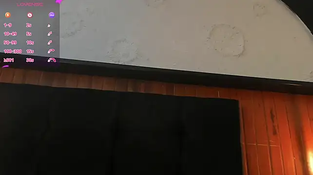 Cheys_Mast live sex cam
