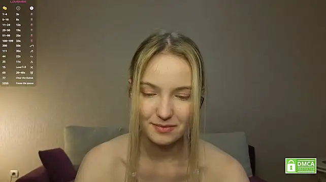 HongTomczak live cam on StripChat
