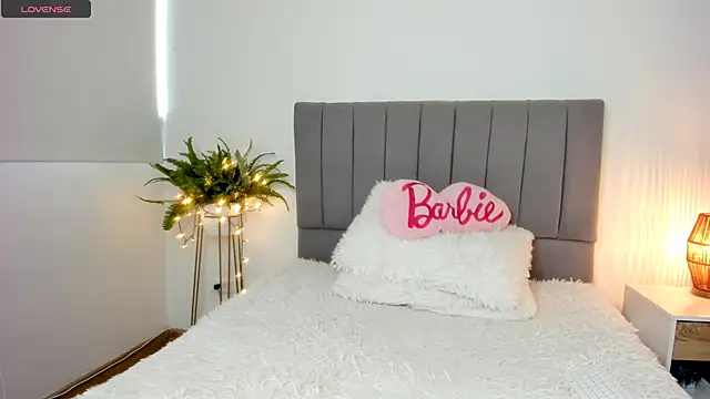 sophie_connors live sex cam