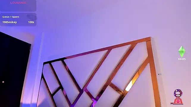 Aron_cruz live sex cam