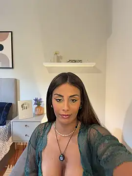Brownfitbabyy live sex cam