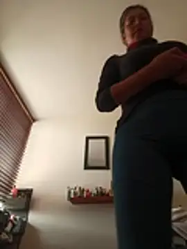 emma_tour live sex cam
