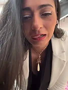 IsabellaMariet live sex cam