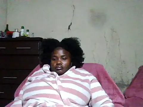 sexybigboobz live cam on StripChat