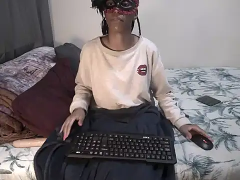 Sexystrawberryxx live cam on StripChat