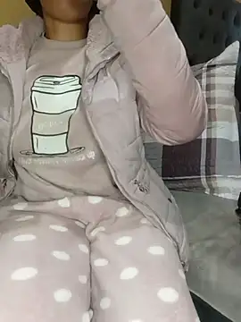 Mmatshi live cam on StripChat