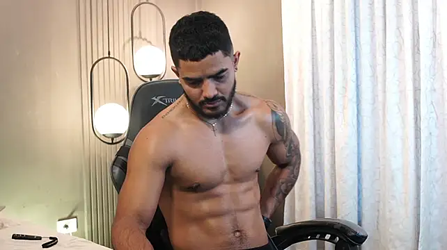Reik_Vonn live cam on StripChat