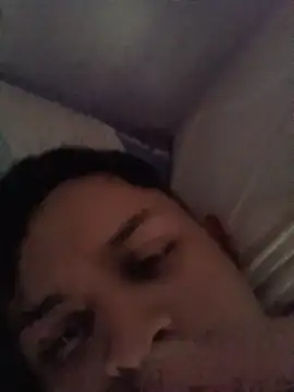 Andres_medi32 live cam on StripChat