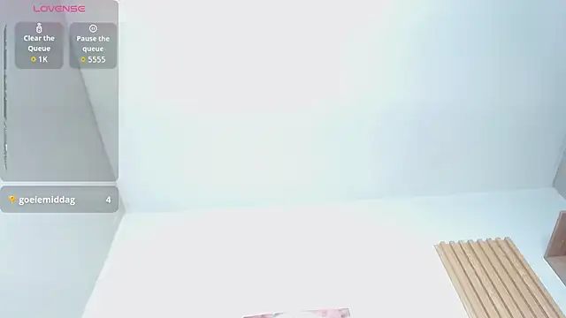 koral_27 live cam on StripChat
