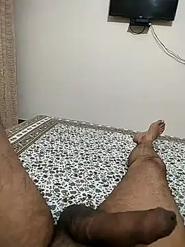 Delhi28 live sex cam