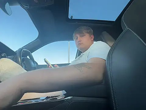 LorryDriverUK live sex cam