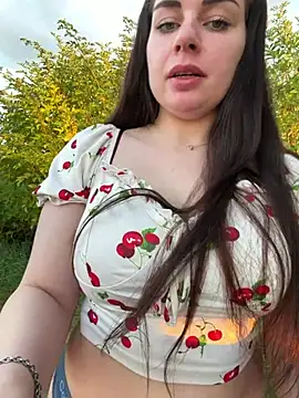 EllyNora live sex cam
