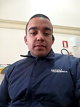 morenogostoso29 live sex cam