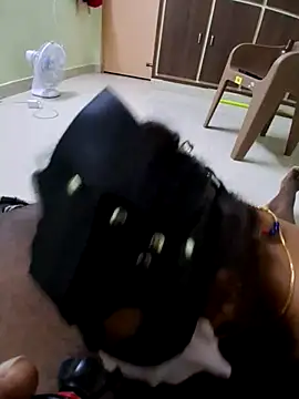Telugupukuu live sex cam