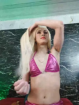 crislingery_dolli live sex cam