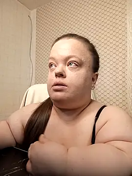 Janiffer_MiMi live cam on StripChat
