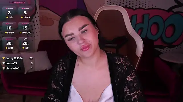 CherrryQueen live cam on StripChat