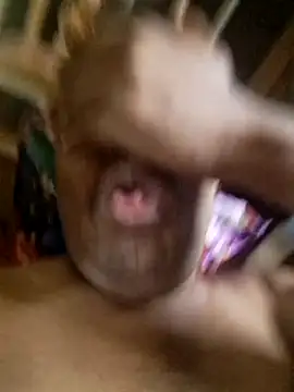 Aatajhatu69 live cam on StripChat