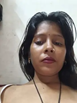 Gud_girl_Nilu live cam on StripChat
