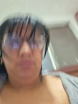 ZaidaWet live cam on StripChat