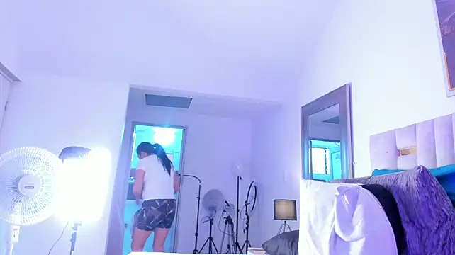 Noelle_Minx live cam on StripChat