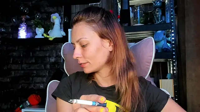 karo123421 live cam on StripChat