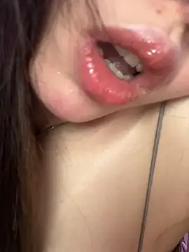 Lov3lily live sex cam