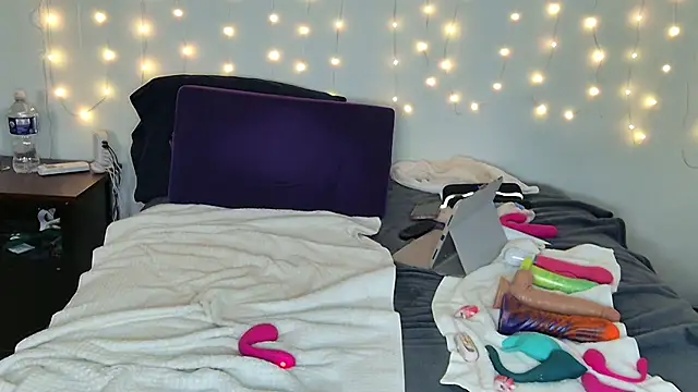 luvely_gurl live sex cam