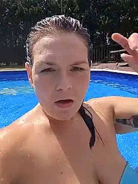 nativemilf live cam on StripChat