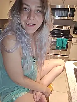 ScarletsWeb live sex cam
