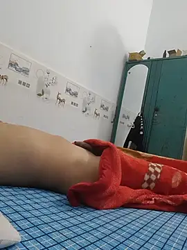 huhuhu90990 live sex cam