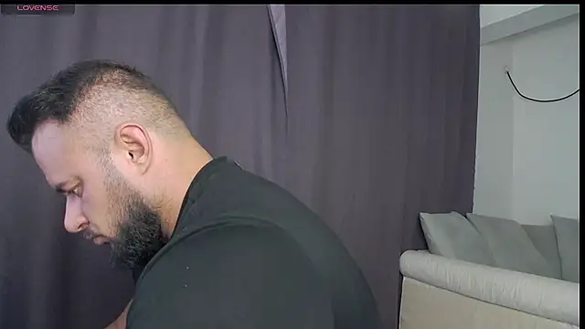 RickyMiami1 live cam on StripChat