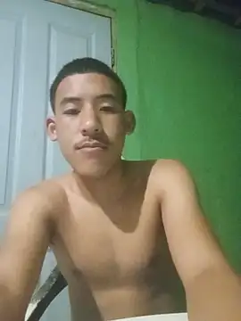 Its_urasian_boi live cam on StripChat