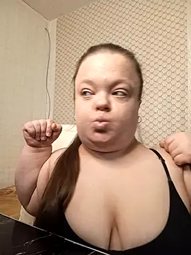 Janiffer_MiMi live cam on StripChat