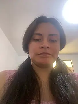 Debora9703 live sex cam