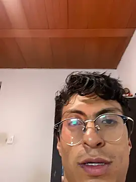 ApoloCruz live sex cam