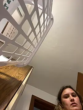 Latinamommy26 live cam on StripChat