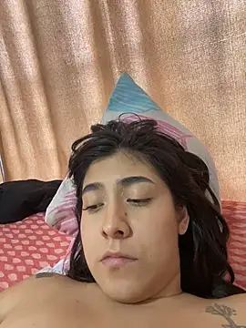 miaftmax live cam on StripChat