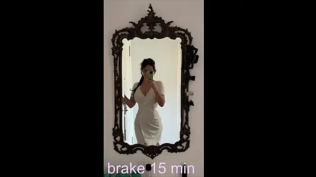 AvaStone_ live cam on StripChat