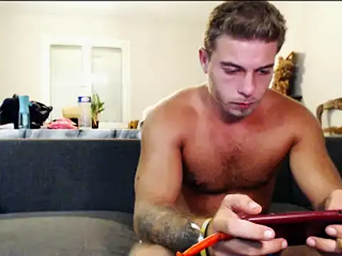 Elkafit28 live cam on StripChat